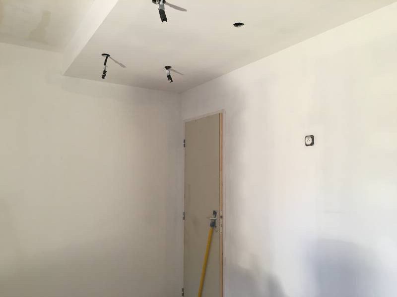 Rénovation peinture et sols souples de logements sur la commune de Rognac