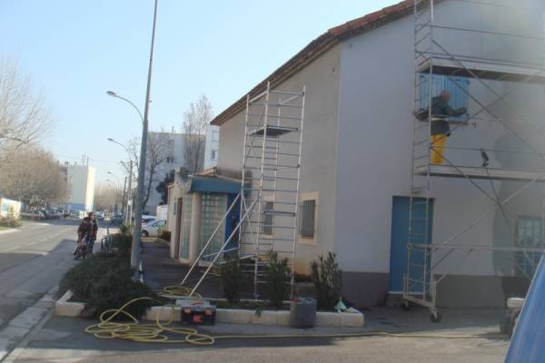 Ravalement d'une façade à Marignane