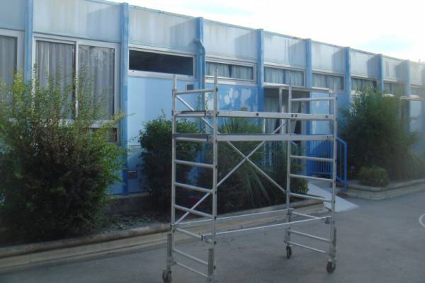 RAVALEMENT DE FACADE ECOLE LES RAUMETTES A MARIGNANE