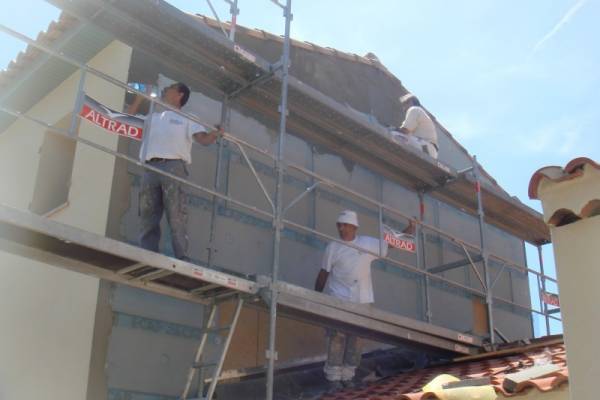 Isolation thermique par l'extérieut I.T.E.